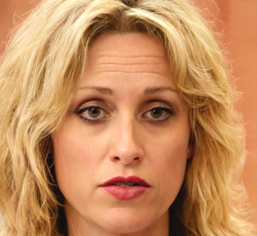 María Elena, mentora financiera